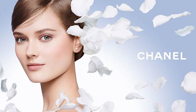 Chanel Beauty - LE BLANC - Sølve Sundsbø