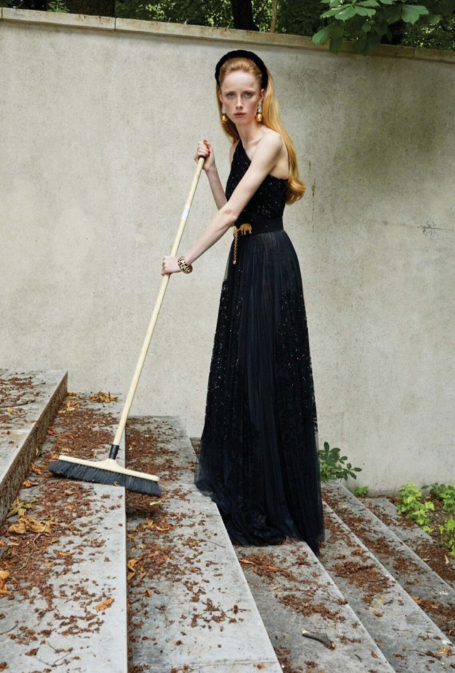 Vogue Paris September 2020 - Juergen Teller - Rianne VanRompaey
